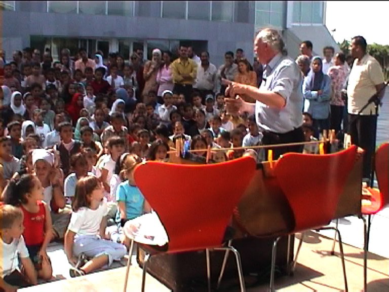 Bauchladentheater-Auftritte-Deutsches-Festival-Alexandria