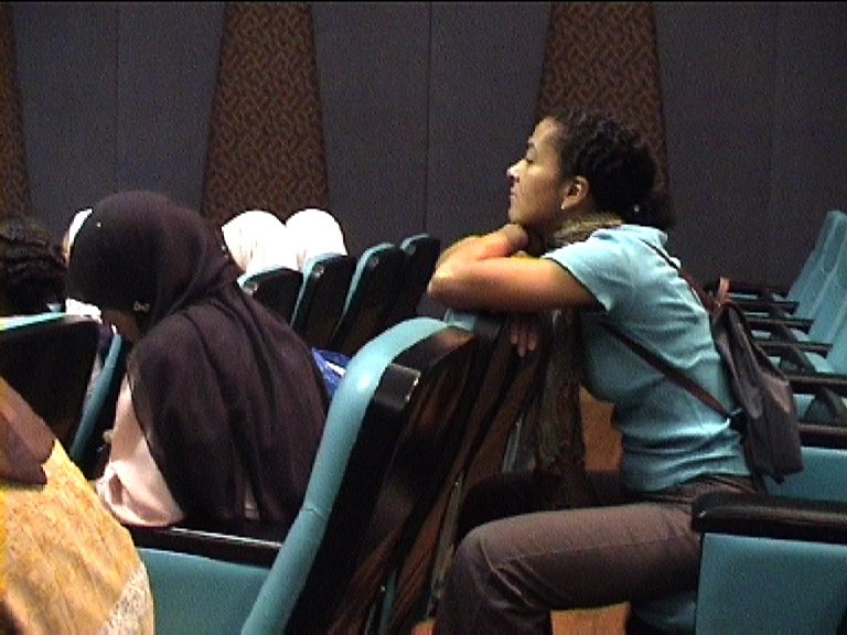 Bauchladentheater-Auftritte-Deutsches-Festival-Assuan