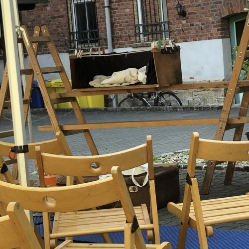 Bauchladentheater zum Damenviertel Fest in Jena 2025