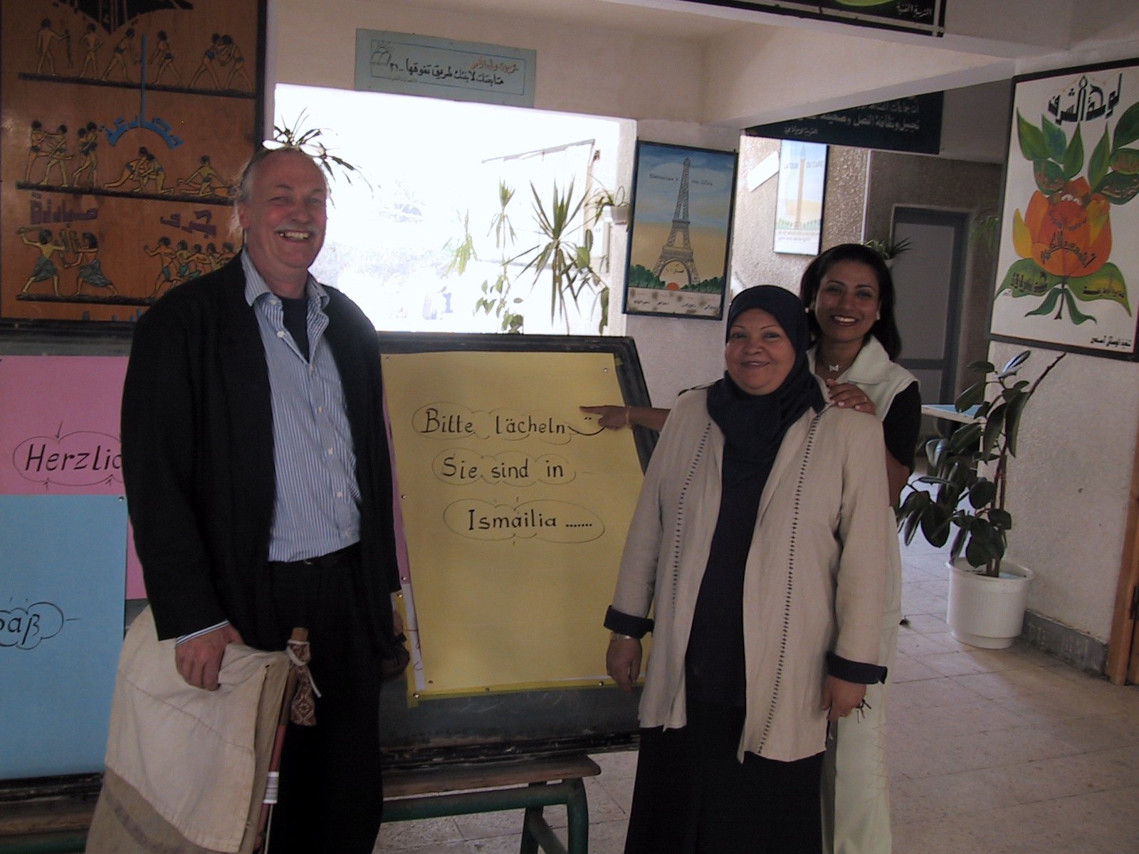 Bauchladentheater-Auftritte-Deutsches-Festival-Nildelta