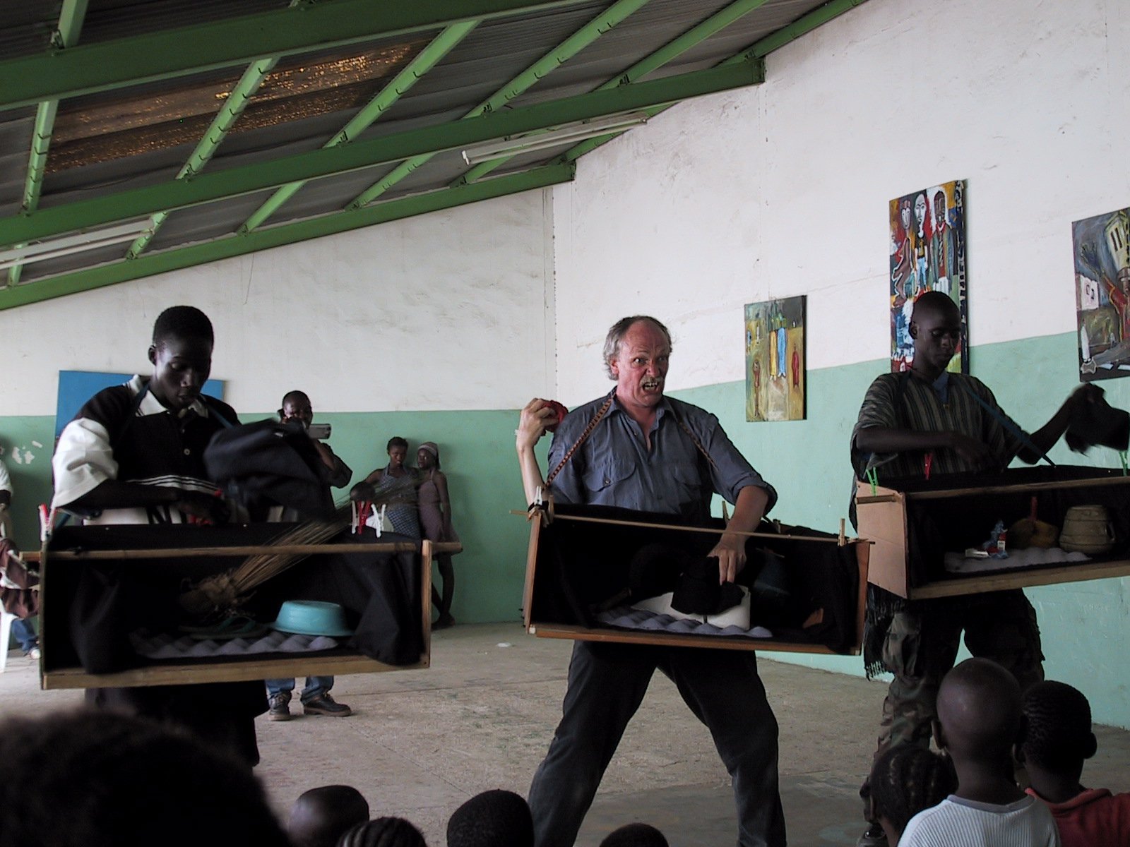 Bauchladentheater-Auftritt-Kairo-1999