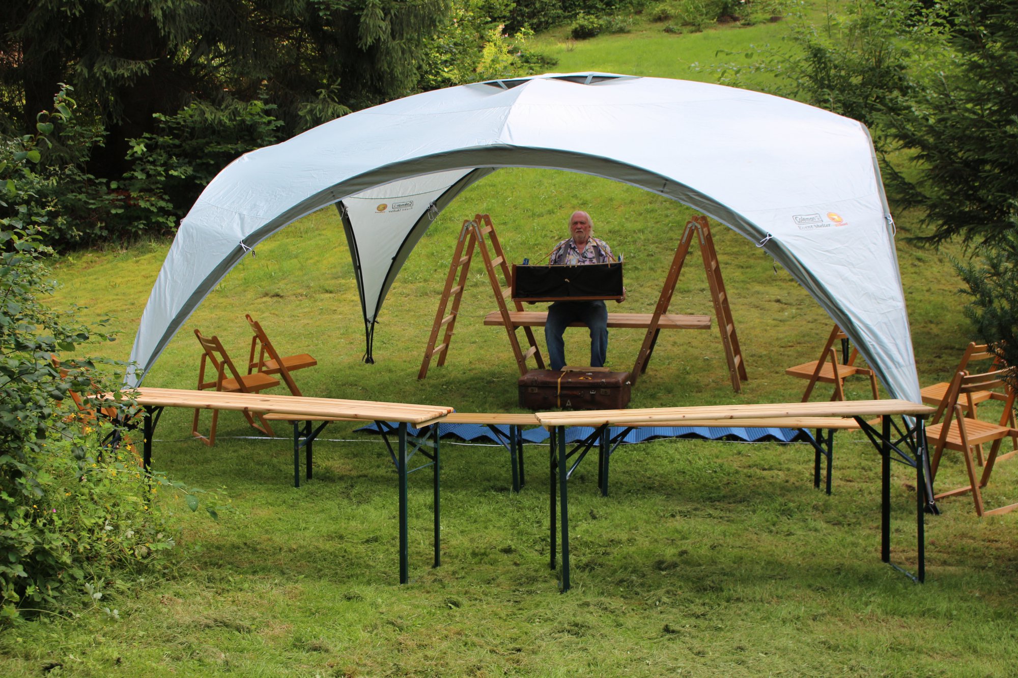 Spielort Pavillon | Bauchladentheater - Martin Hinder